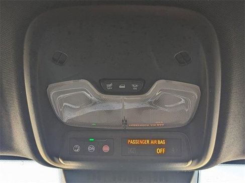 Used 2023 GMC Canyon AT4 w/ AT4 Premium Package image 23