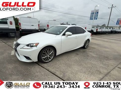 Used 2016 Lexus IS 200t RWD image 4