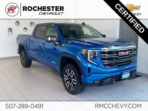 Certified 2022 GMC Sierra 1500 AT4 w/ AT4 Preferred Package AWD/4WD image 1