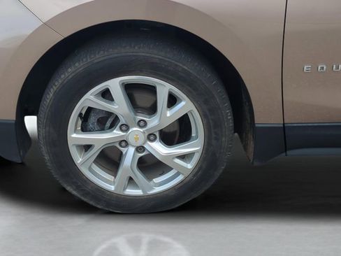 Used 2018 Chevrolet Equinox LT FWD image 35