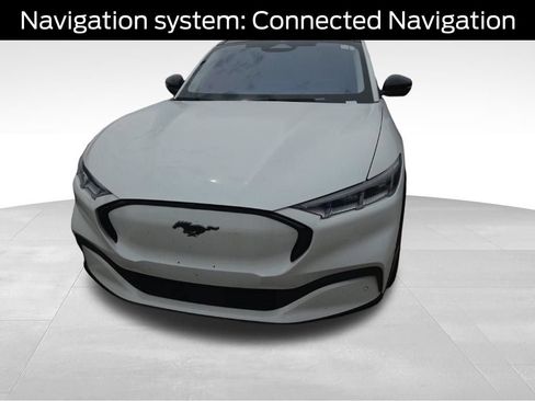 Used 2021 Ford Mustang Mach-E Premium RWD image 8