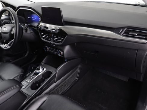 Used 2022 Ford Escape Titanium image 21