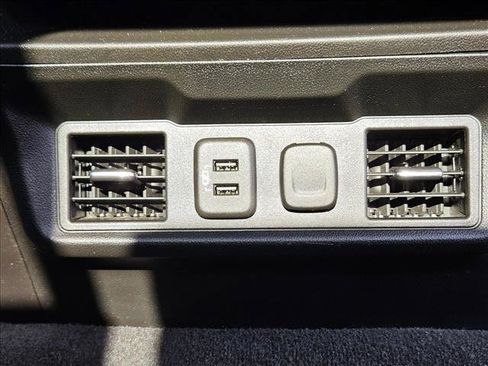 Used 2020 Chevrolet Silverado 1500 LT w/ Texas Edition RWD image 16