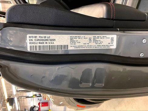 Used 2024 Dodge Durango GT image 18