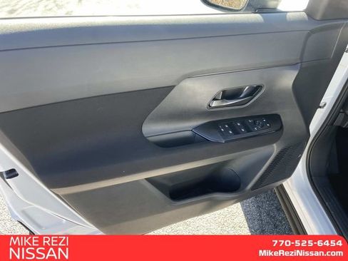 New 2026 Nissan Kicks S image 11