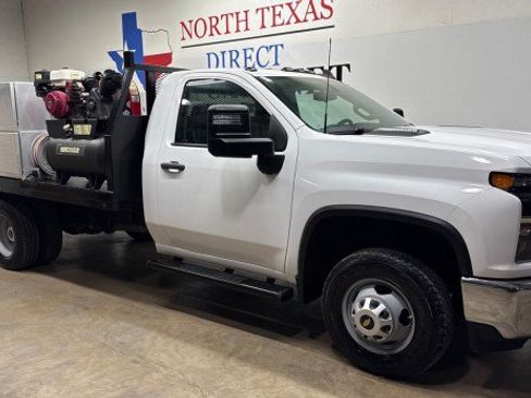 Used 2021 Chevrolet Silverado 3500 W/T w/ WT Convenience Package AWD/4WD image 3