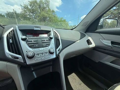 Used 2010 GMC Terrain SLT AWD/4WD image 14