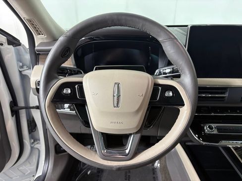 Used 2023 Lincoln Corsair Reserve w/ Equipment Group 202A AWD/4WD image 15