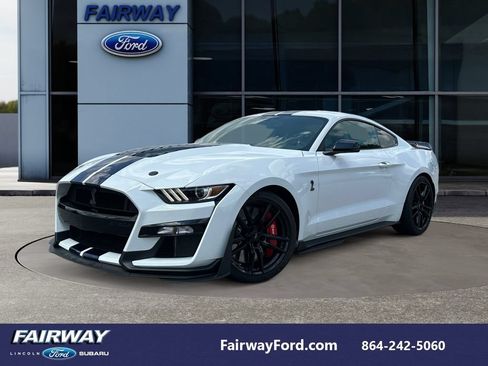 Used 2021 Ford Mustang Shelby GT500 w/ Technology Package RWD image 1