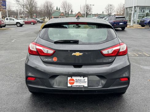 Used 2018 Chevrolet Cruze LT w/ Sun And Sound Package image 3