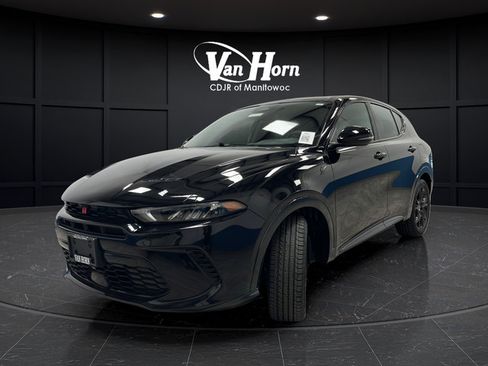 Used 2024 Dodge Hornet R/T Plus w/ R/T Blacktop Package AWD/4WD image 3