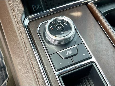 Used 2024 Ford Expedition King Ranch RWD image 17