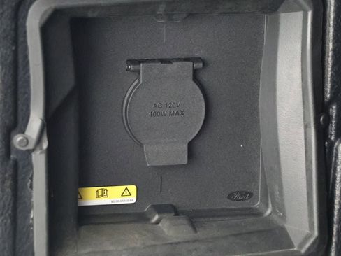 Used 2023 Ford F150 Lariat w/ Equipment Group 502A High image 12