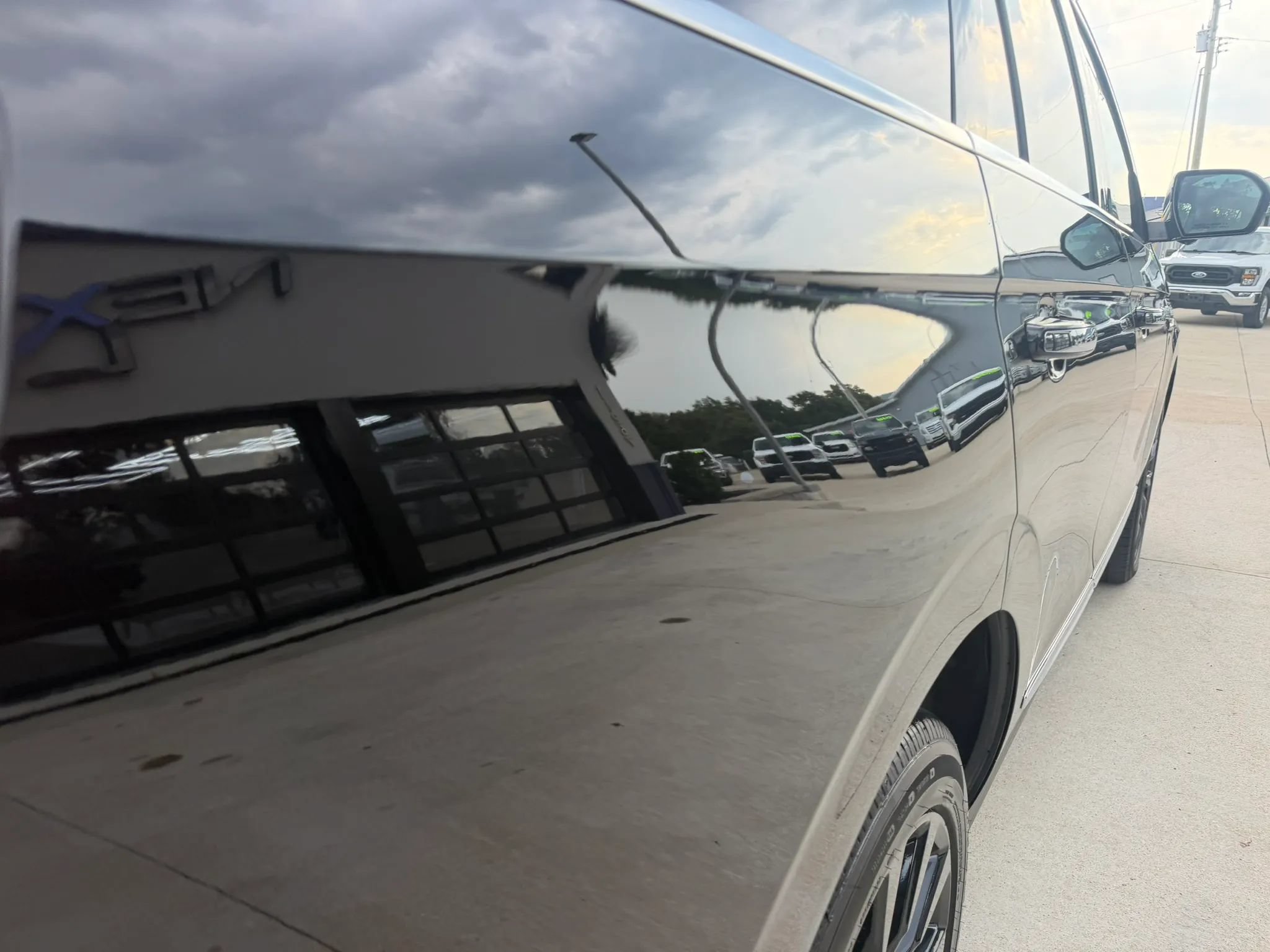 Used 2018 Lincoln Navigator Select w/ Technology Package AWD/4WD image 54