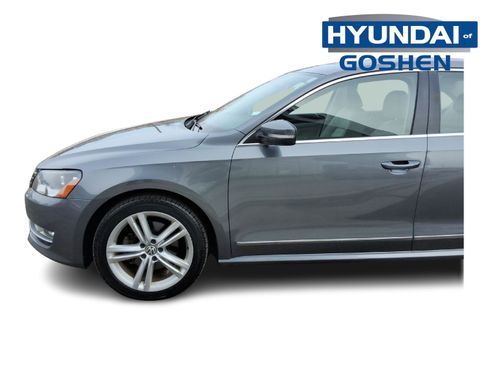 Used 2013 Volkswagen Passat TDI SEL Premium image 5