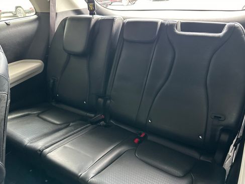 Used 2022 Kia Carnival SX Prestige FWD image 16