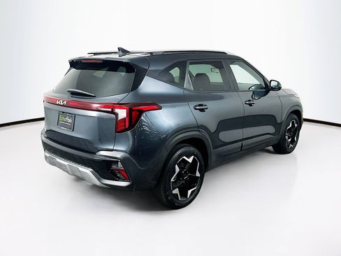 Used 2025 Kia Seltos S image 9