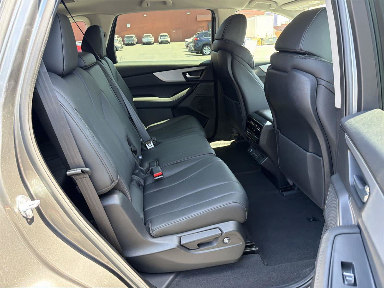 Certified 2026 Acura MDX FWD image 14