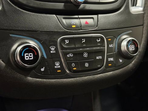 Certified 2020 Chevrolet Malibu LT FWD image 27
