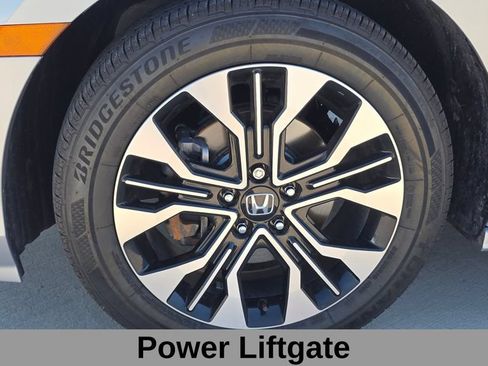 Used 2025 Honda Odyssey Elite image 10