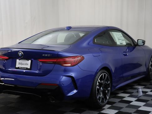 New 2025 BMW 430i xDrive Coupe w/ M Sport Package image 17