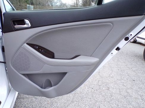 Used 2015 Kia Optima EX w/ EX Premium Package image 24