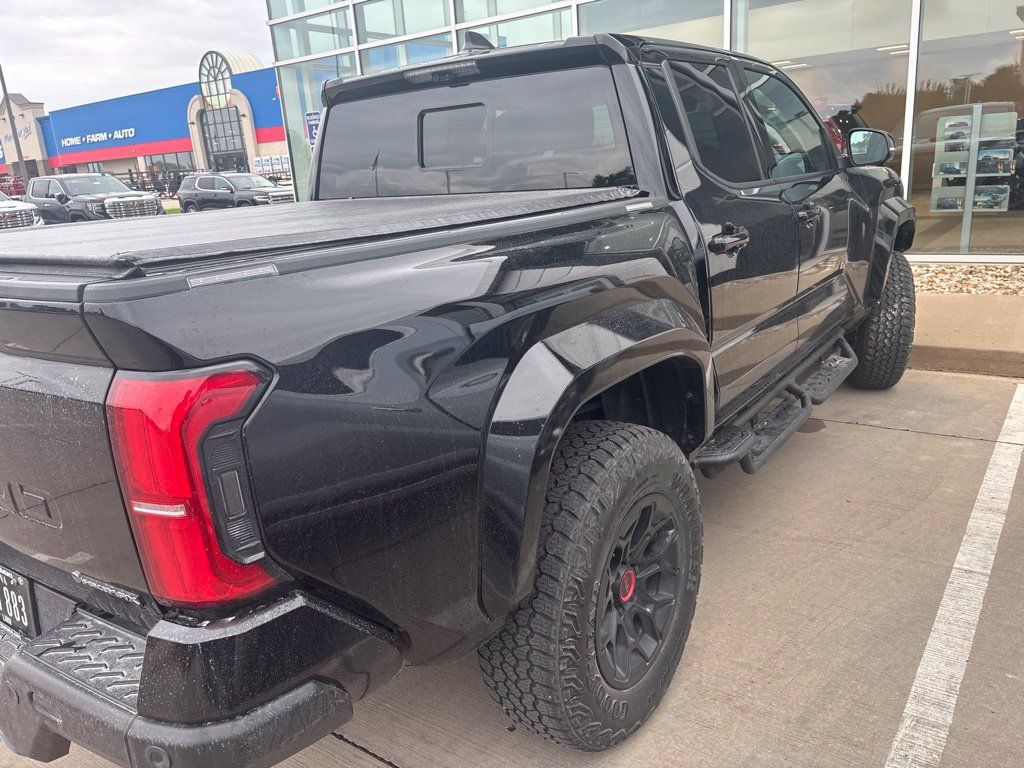 Used 2026 Toyota Tacoma TRD Pro AWD/4WD image 4