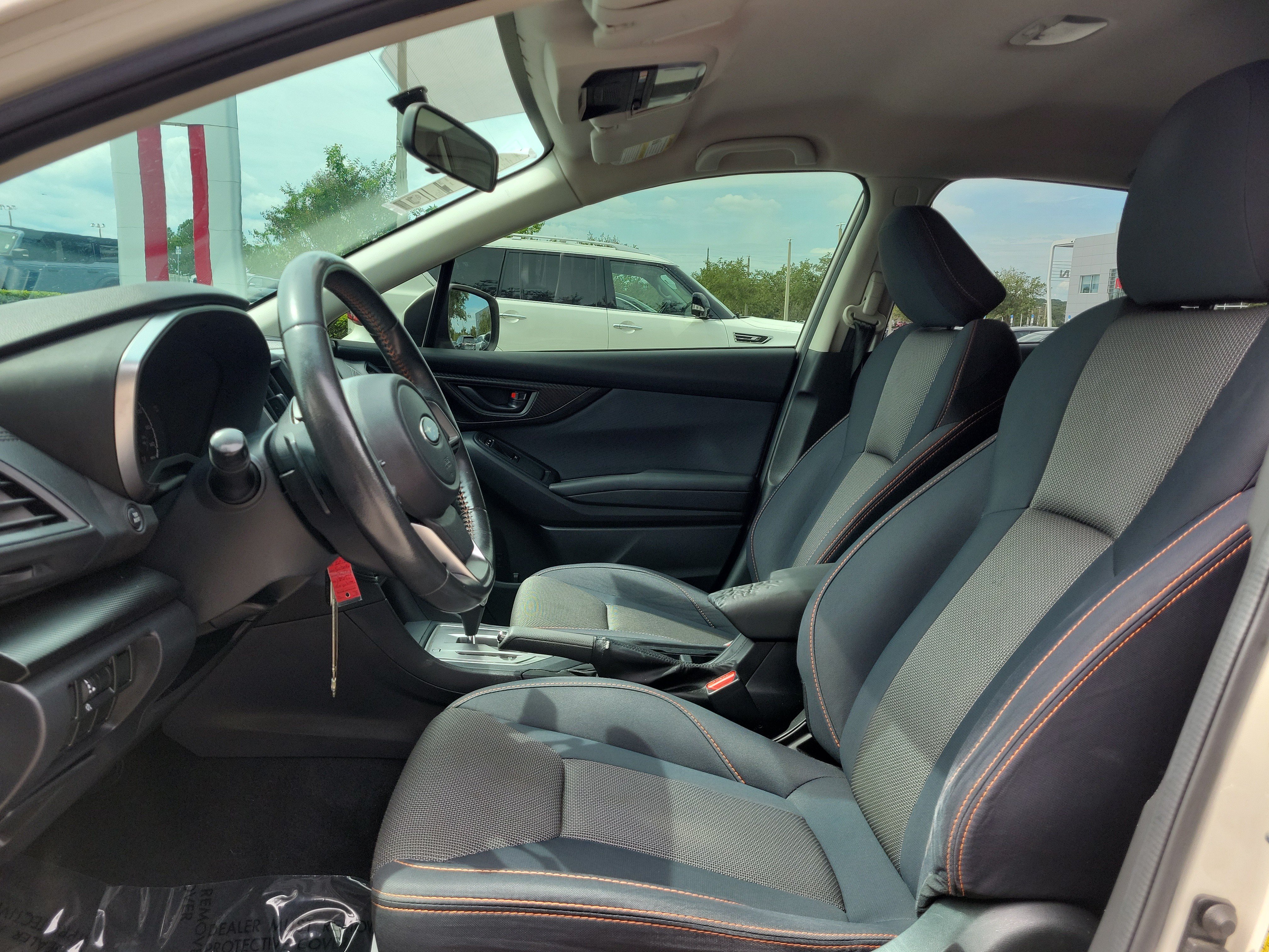 Used 2018 Subaru Crosstrek 2.0i Premium AWD/4WD image 12