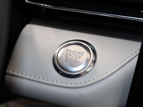 New 2026 Lincoln Nautilus Premier image 42