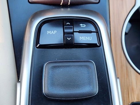 Used 2018 Lexus RX 350L Luxury image 25