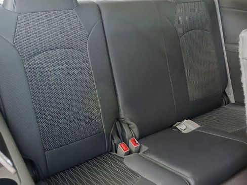 Used 2017 Chevrolet Traverse LS image 16