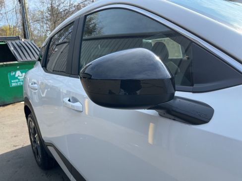 New 2026 Nissan Kicks SV AWD/4WD image 8