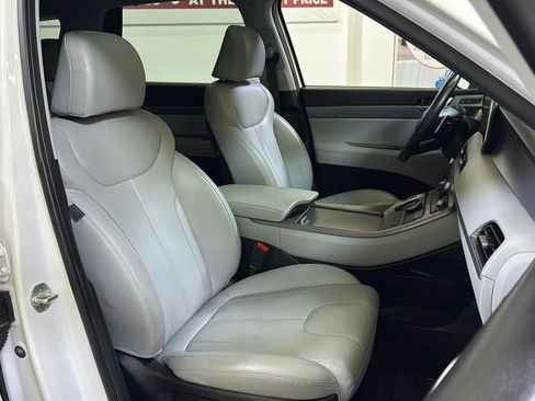 Used 2022 Hyundai Palisade SEL w/ 8P Bench Seat Package FWD image 22