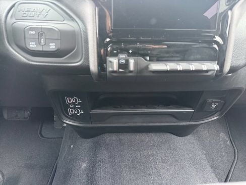 New 2026 RAM 2500 Tradesman AWD/4WD image 25