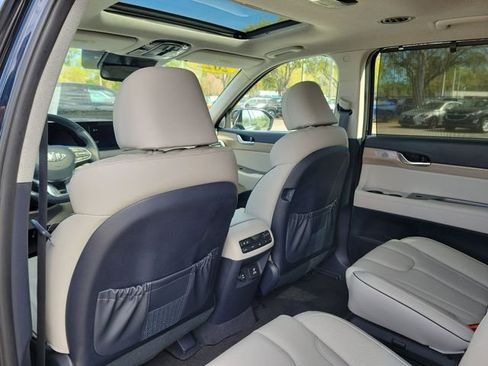Used 2022 Hyundai Palisade Limited image 11