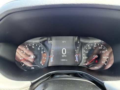 Used 2023 Jeep Compass Limited AWD/4WD image 19