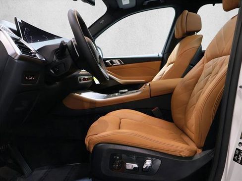New 2026 BMW X5 xDrive40i AWD/4WD image 3