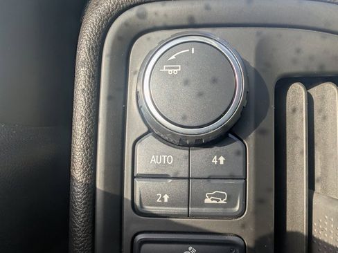 Used 2021 Chevrolet Silverado 1500 Custom w/ Safety Confidence Package image 26