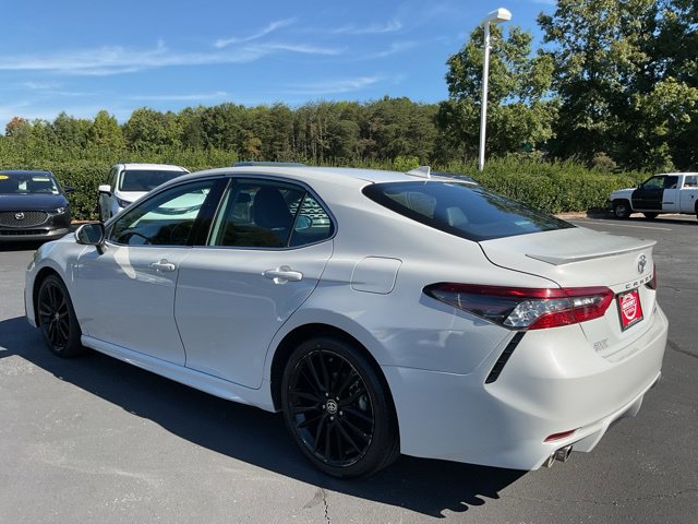Used 2023 Toyota Camry XSE FWD image 11