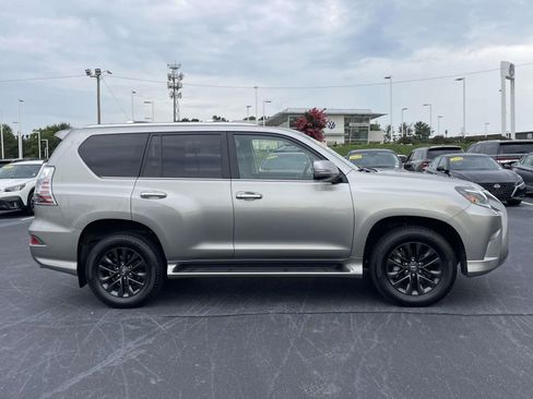 Used 2023 Lexus GX 460 Premium AWD/4WD image 8