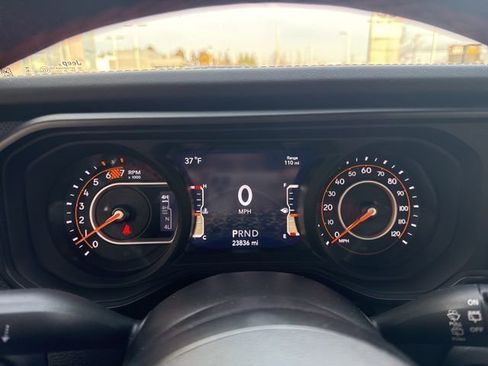 Used 2024 Jeep Wrangler Unlimited Rubicon 392 image 12