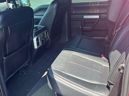 Used 2019 Ford F150 Lariat w/ Equipment Group 502A Luxury AWD/4WD image 6