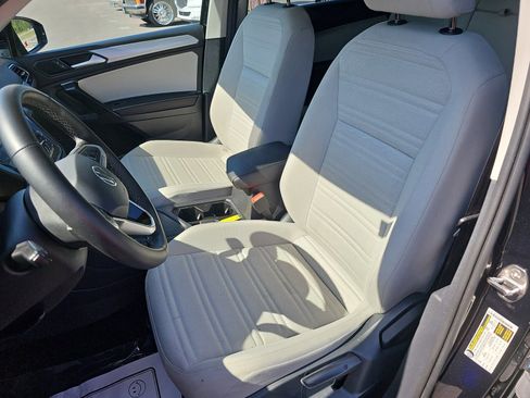 Used 2024 Volkswagen Tiguan S image 16