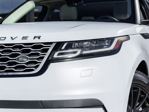 Used 2019 Land Rover Range Rover Velar S image 13