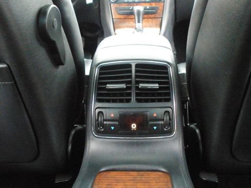 Used 2006 Mercedes-Benz CLS 500 image 35