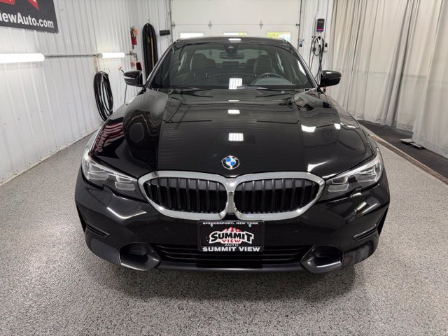 Used 2021 BMW 330e xDrive w/ Driving Assistance Package AWD/4WD image 2