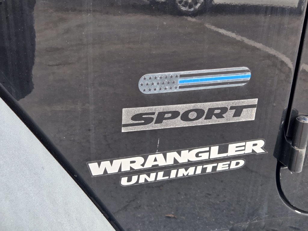Used 2013 Jeep Wrangler Unlimited Sport w/ Mopar Chrome Edition Group AWD/4WD image 5