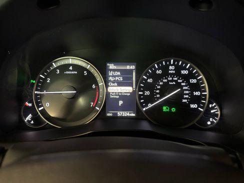 Used 2016 Lexus ES 350 w/ Luxury Package w/Wood Trim FWD image 23