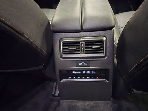 Used 2025 MAZDA CX-90 3.3 Turbo w/ Preferred Package image 34