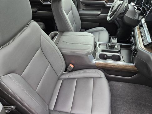 Used 2024 Chevrolet Silverado 1500 LT Trail Boss w/ LT Trail Boss Premium Package image 19